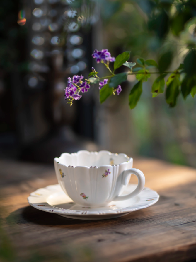 Ivory Bloom Vintage Tea & Coffee Cup Set
